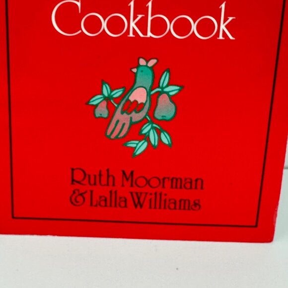 The Twelve Days Of Christmas Cookbook Spiral Bound Holiday Recipes - Picture 2 of 12